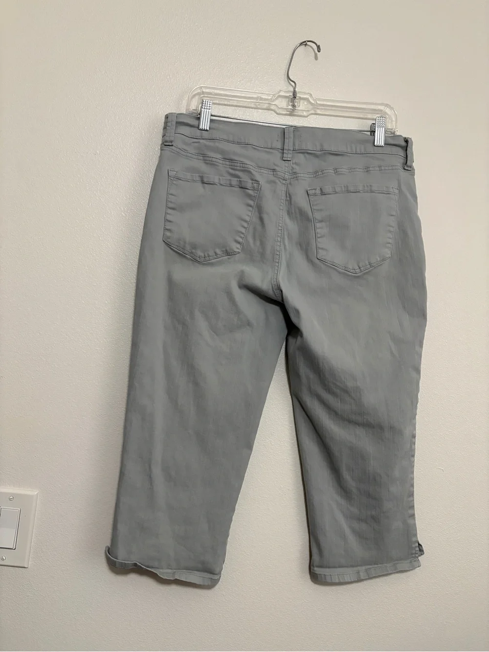 NYDJ Women's Casual Crop Jeans in Light Gray Green 12